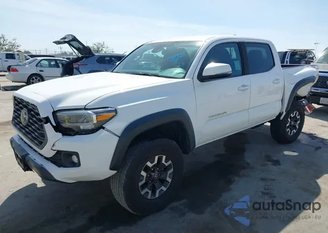2022 Toyota Tacoma Trd Off Road z USA, uszkodzony, nr VIN 3TMAZ5CN5NM171619